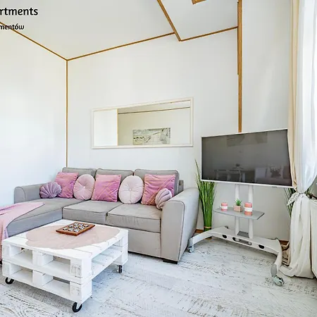 Baltic - Carmen 아파트 *