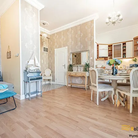 Baltic - Carmen 슈비노우이스쳬